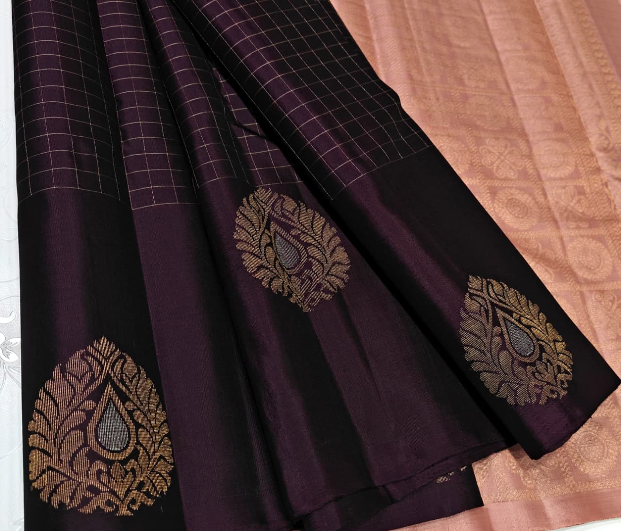 Chocolate Brown Pure Zari Woven Kancheepuram Silk Saree